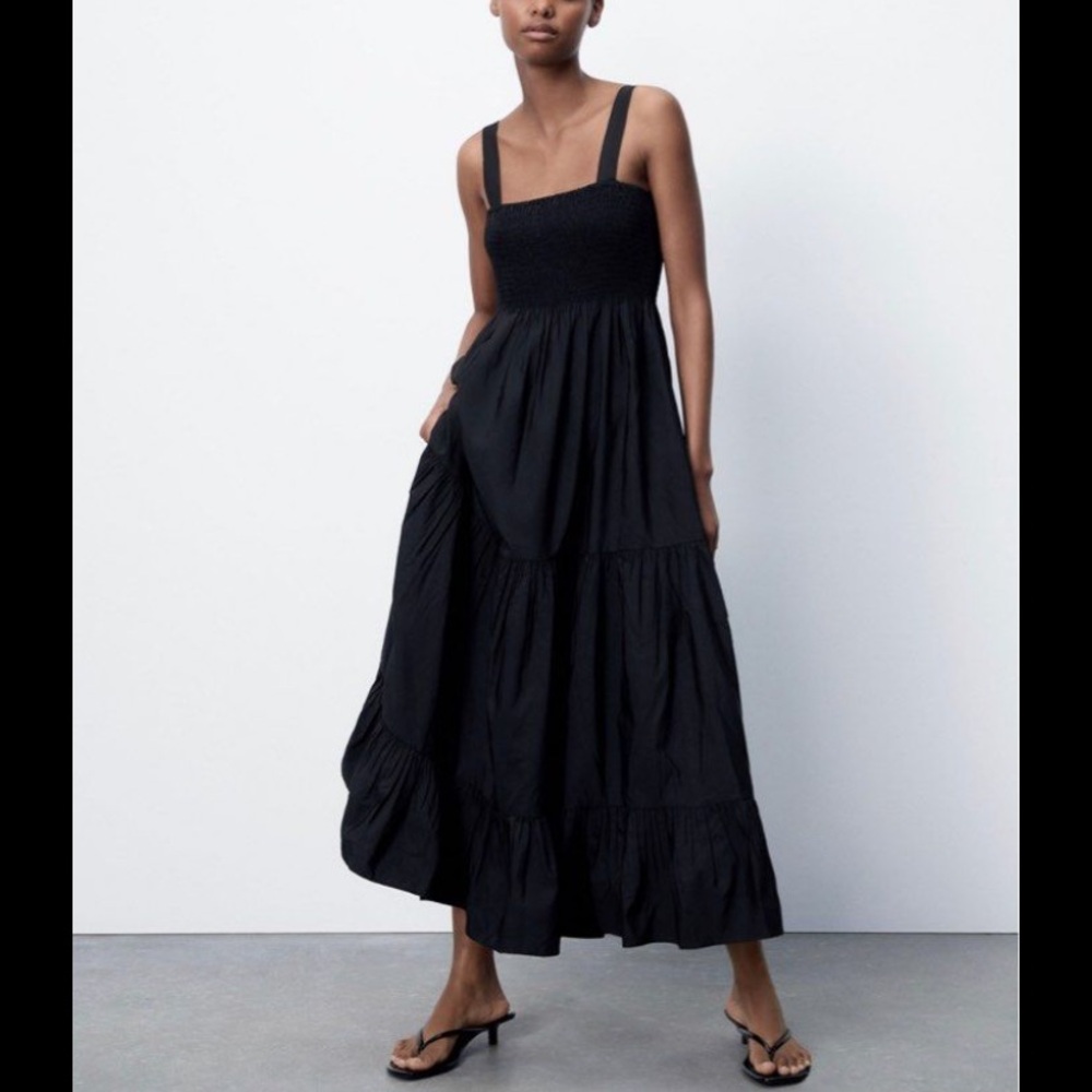Zara smocked poplin Midi Dress - Black small